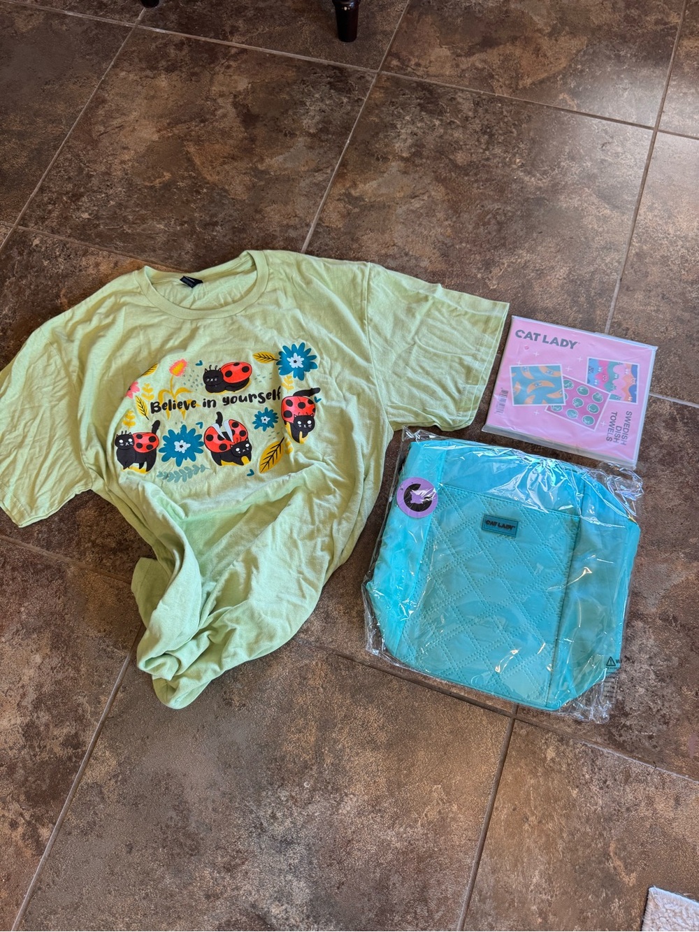 Lot of 3 Cat Lady Things: Lg T-shirt, Cooler bag, & Dish Towels